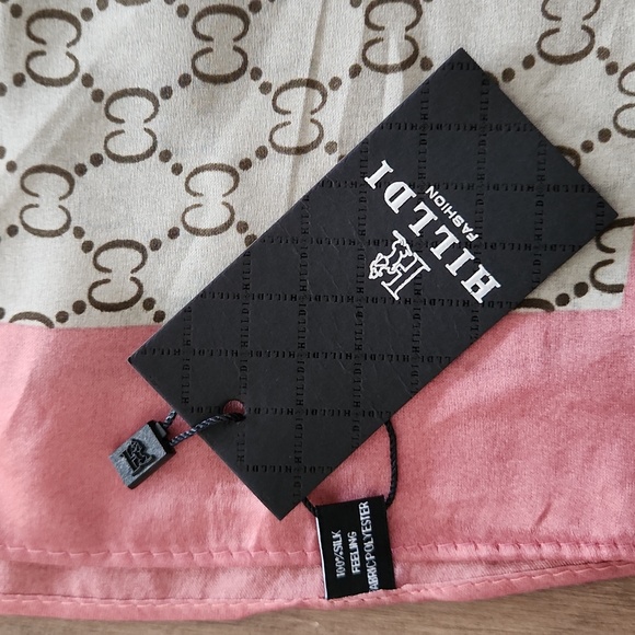 NWT****Tall Floral Scarf 100 % Silk Feeling - Picture 3 of 7